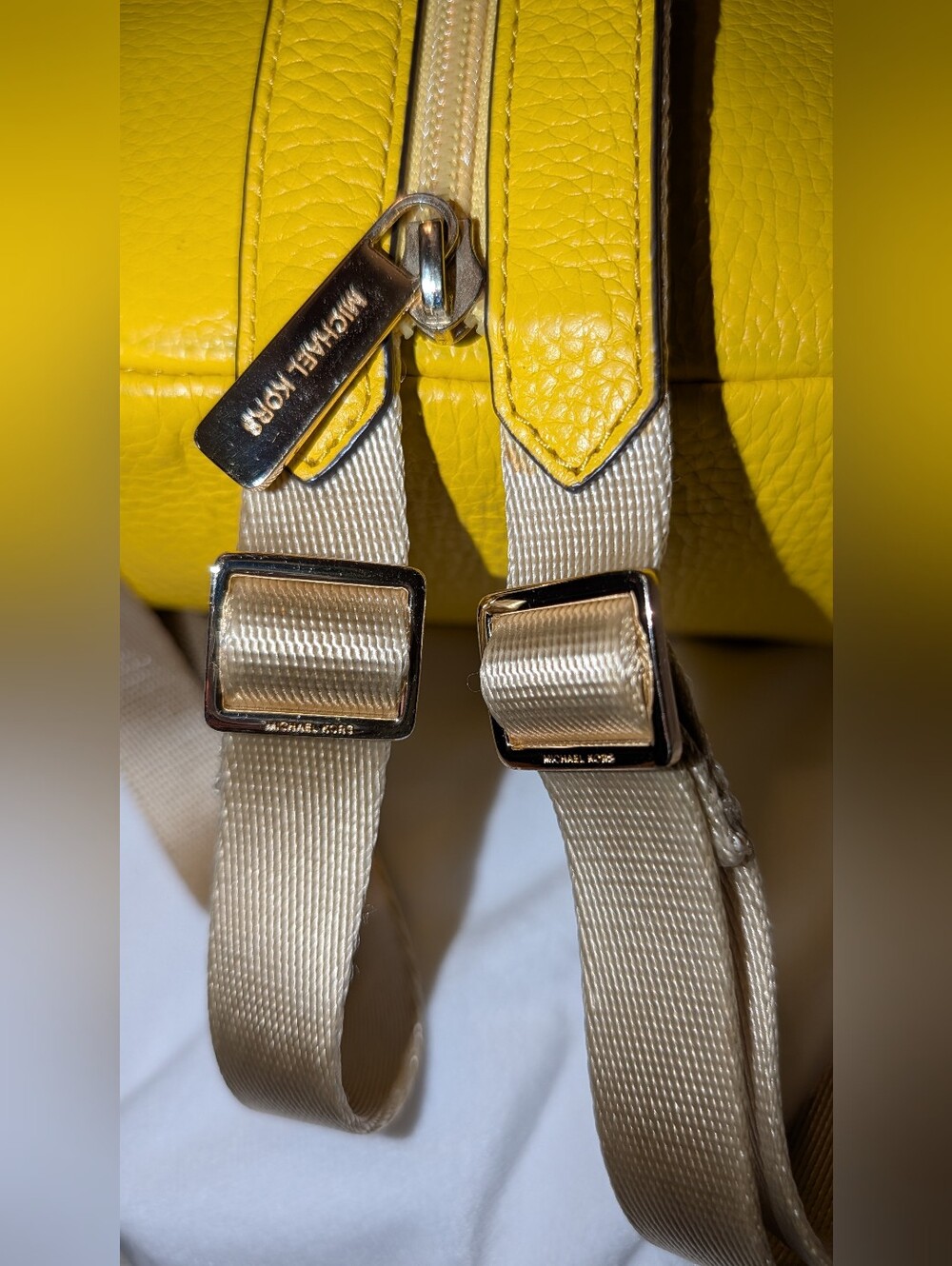 MICHAEL KORS ERIN SMALL CONVERTIBLE BACKPACK YELLOW EUC - Picture 12 of 15